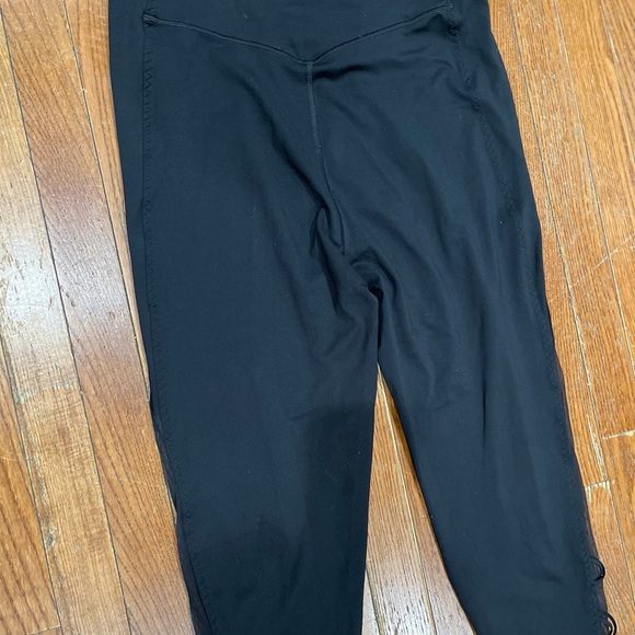 Victoria's Secret Black Leggings - Picture 5 of 11